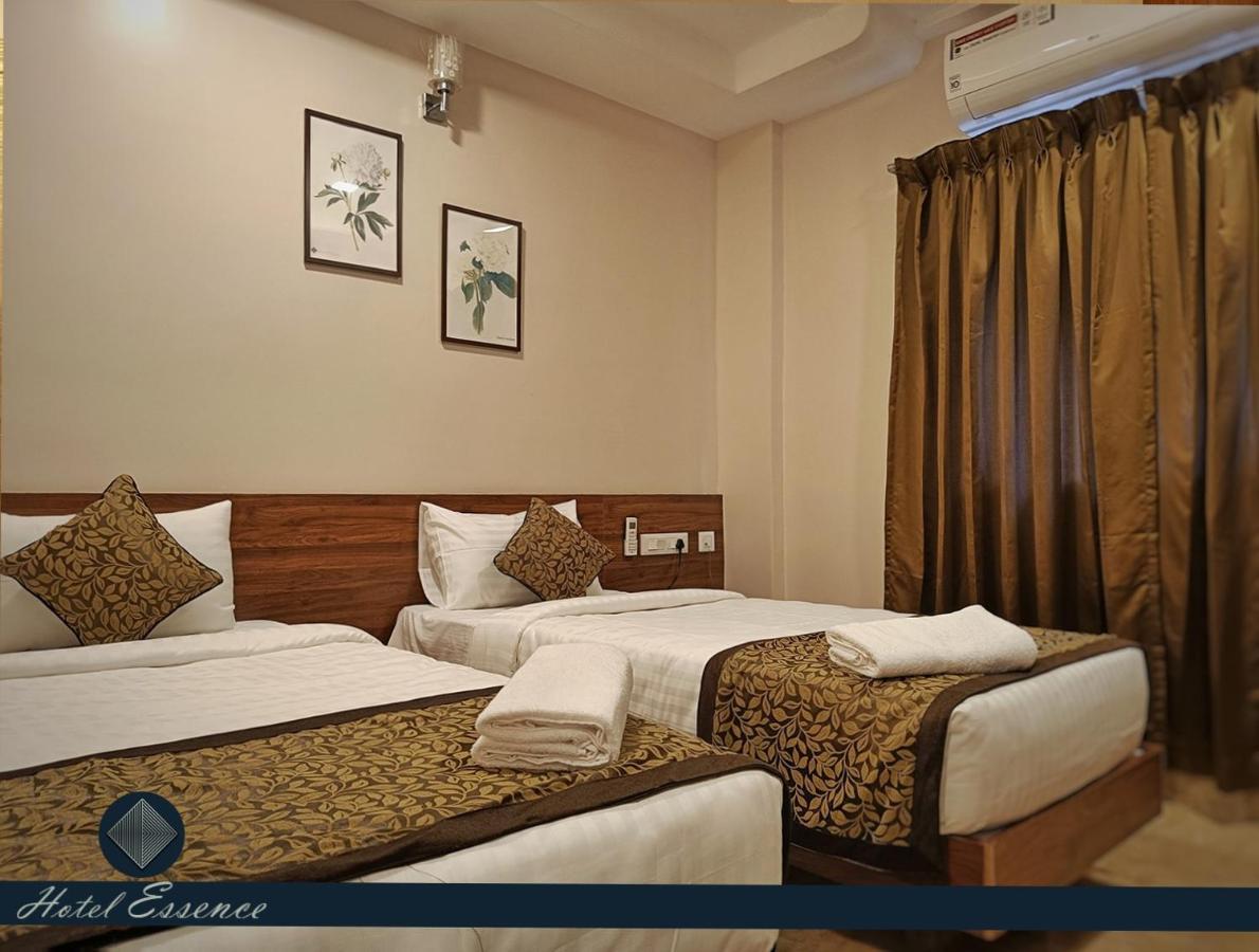 Hotel Essence Веллуру Экстерьер фото