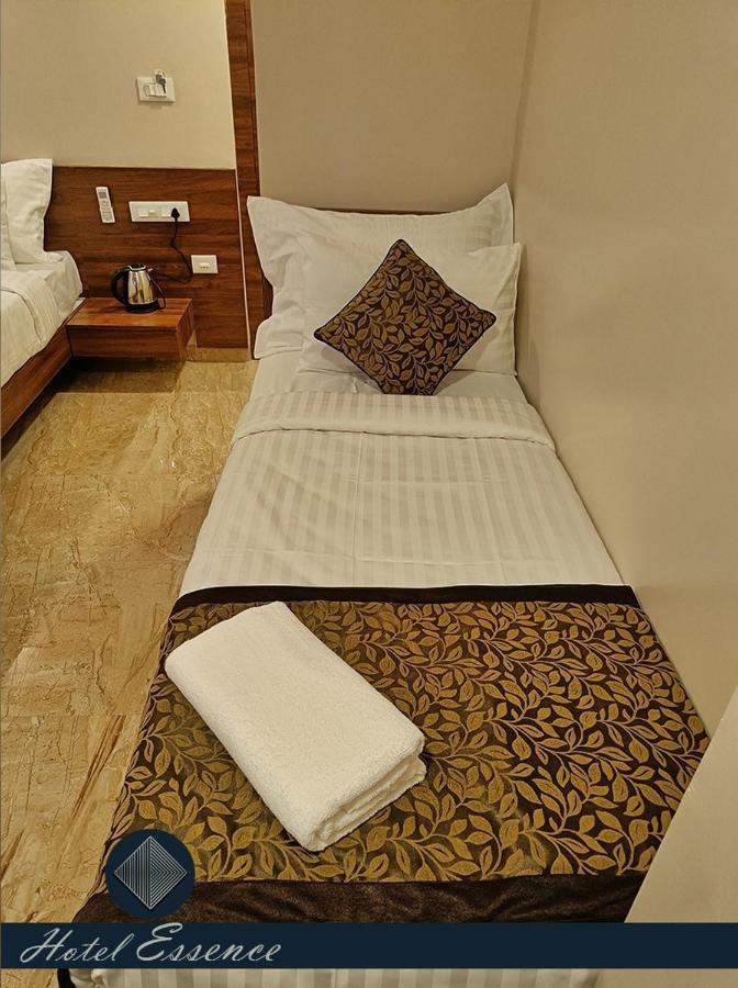 Hotel Essence Веллуру Экстерьер фото